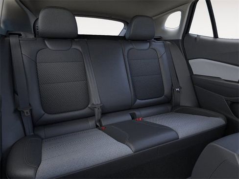 New 2026 Chevrolet Trax LT w/ Driver Confidence Package image 17