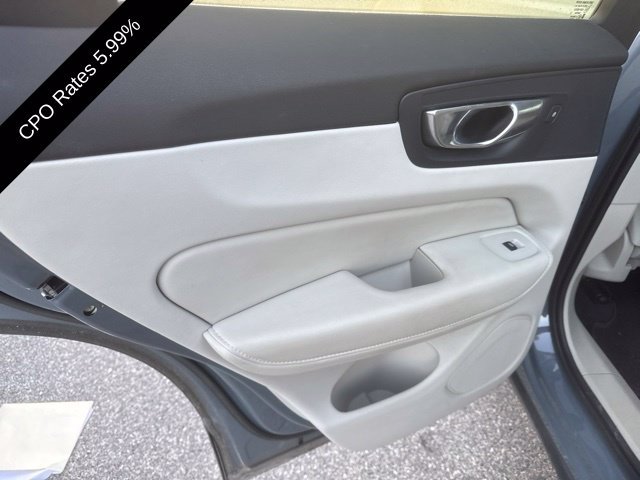 Certified 2023 Volvo XC60 B5 Core w/ Climate Package AWD/4WD image 17