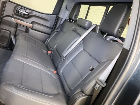 Used 2021 Chevrolet Silverado 1500 LT Trail Boss w/ Convenience Package II image 10