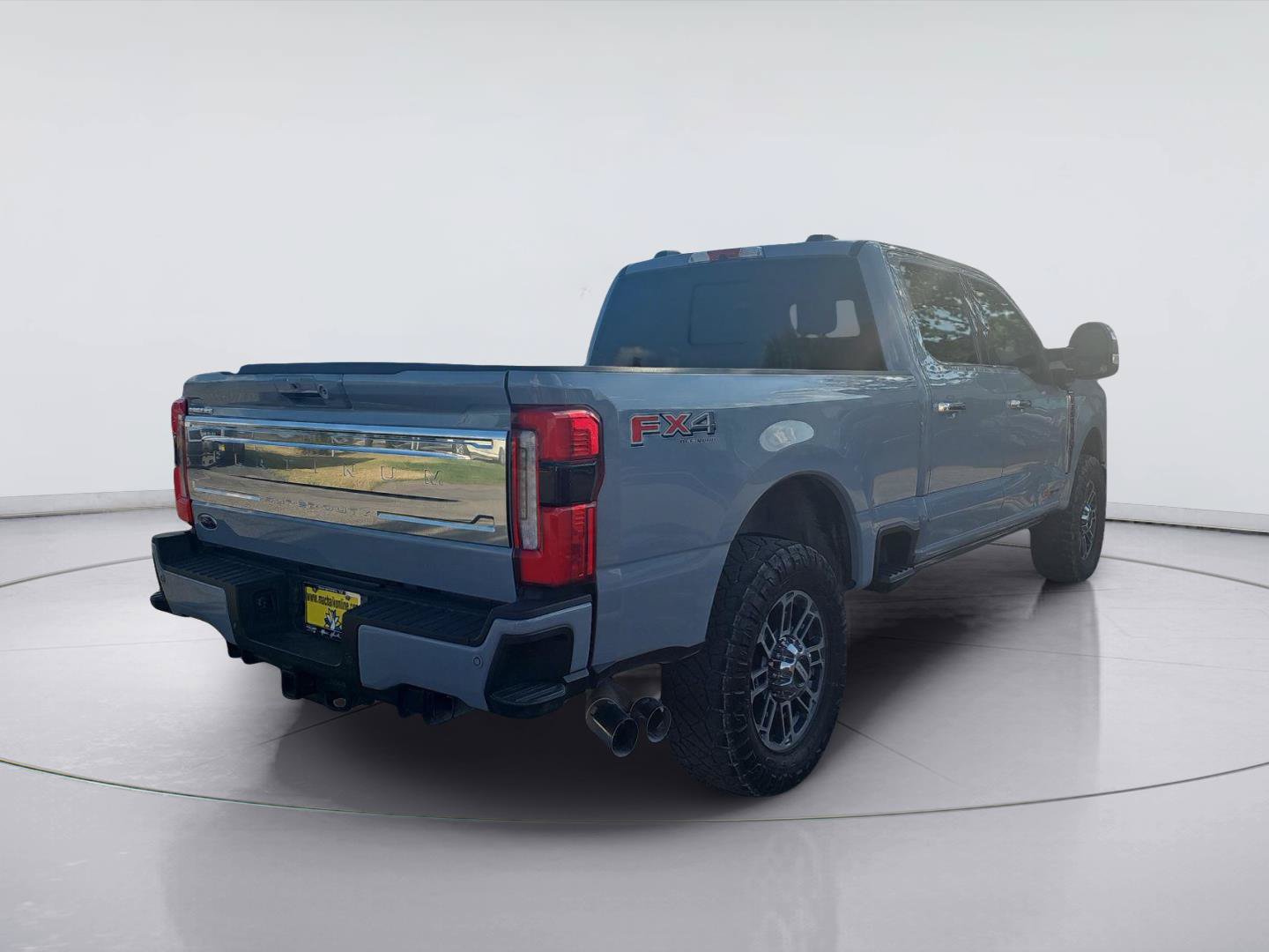Used 2024 Ford F350 Platinum w/ FX4 Off-Road Package AWD/4WD image 5