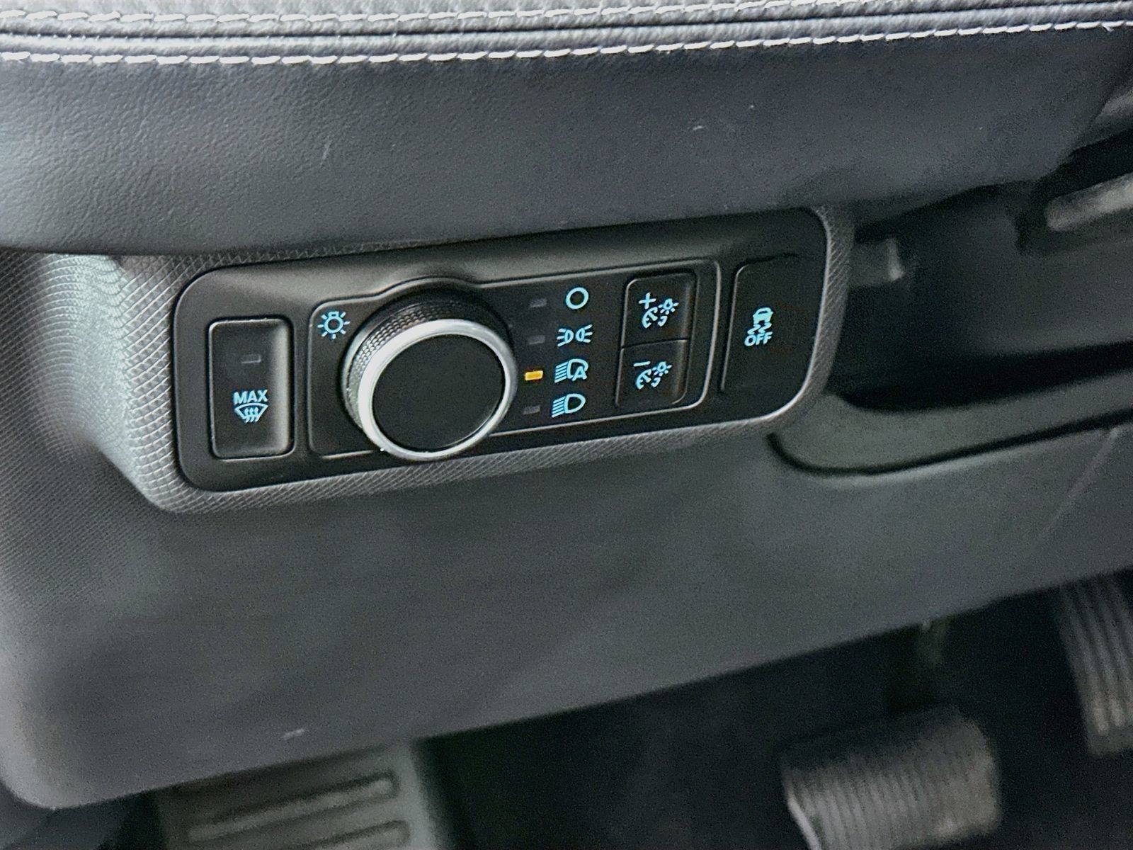 Used 2023 Ford Mustang Mach-E Select AWD/4WD image 10