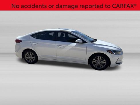 Used 2017 Hyundai Elantra Value Edition FWD image 3