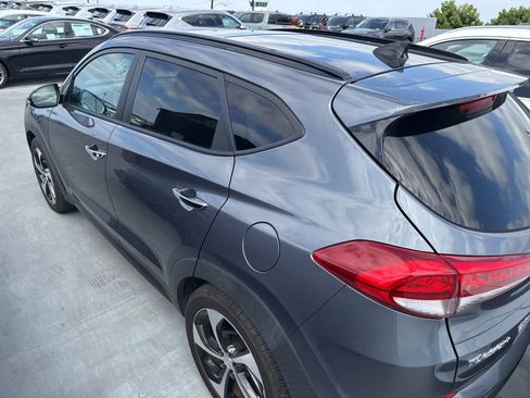 Used 2016 Hyundai Tucson Limited w/ Option Group 03 image 7