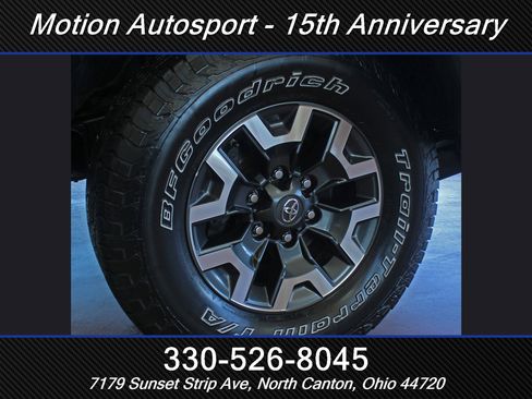 Used 2019 Toyota Tacoma TRD Off-Road image 48