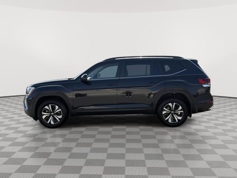 New 2026 Volkswagen Atlas SE image 6