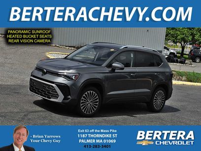 Used 2025 Volkswagen Taos SE