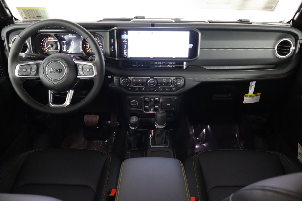 New 2027 Jeep Wrangler Unlimited Sahara AWD/4WD image 13