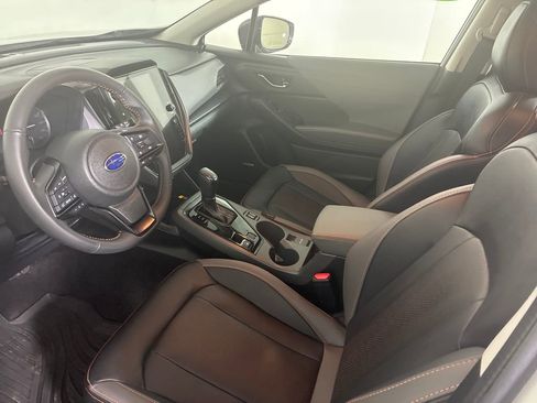 Certified 2025 Subaru Crosstrek 2.5i Limited w/ Crosstrek Mirror Package image 20