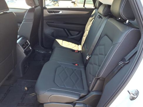 New 2026 Volkswagen Atlas Cross Sport SE image 15