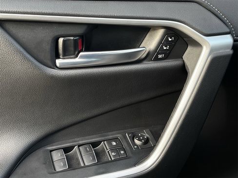 Used 2024 Toyota RAV4 Limited image 21