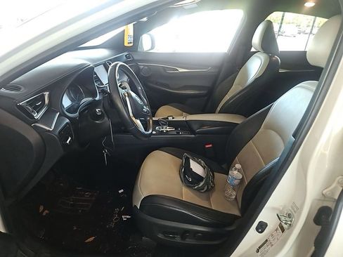 Used 2022 INFINITI QX55 Luxe image 2