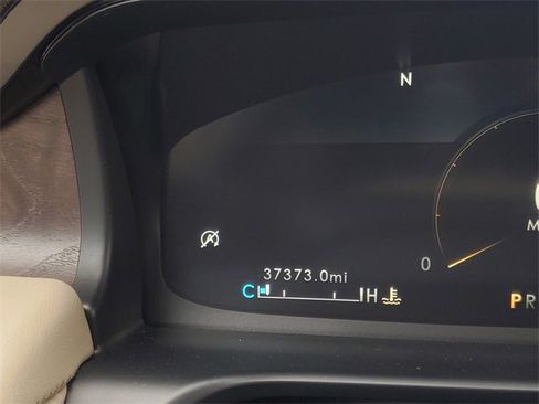 Certified 2023 Lincoln Aviator Reserve w/ Equipment Group 201A image 18