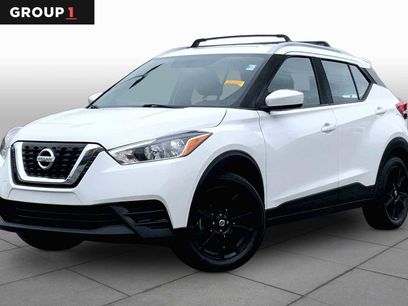 Used 2019 Nissan Kicks SV w/ Exterior Package