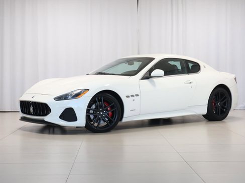 Used 2018 Maserati GranTurismo Sport image 1