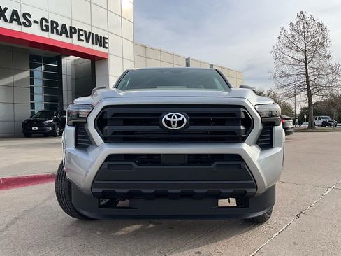 New 2026 Toyota Tacoma SR image 3