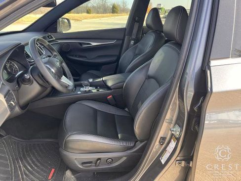 Certified 2022 INFINITI QX50 Luxe w/ Appearance Package image 22