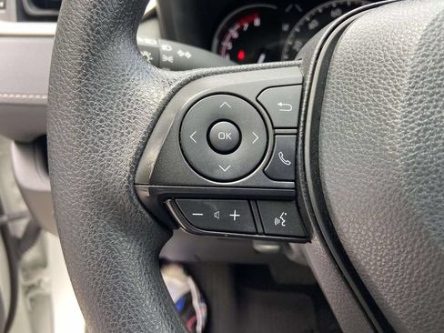 Used 2024 Toyota RAV4 LE FWD image 32