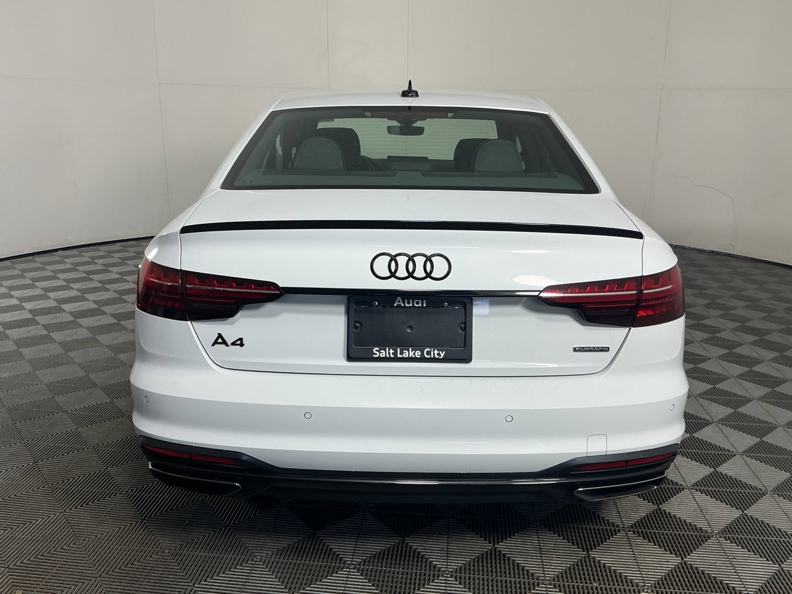 Used 2023 Audi A4 2.0T Premium Plus w/ Premium Plus Package AWD/4WD image 7