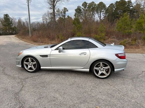 Used 2014 Mercedes-Benz SLK 350 image 7