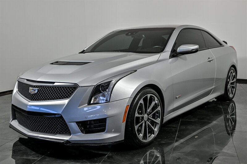 Used 2016 Cadillac ATS V w/ Luxury Package RWD image 5