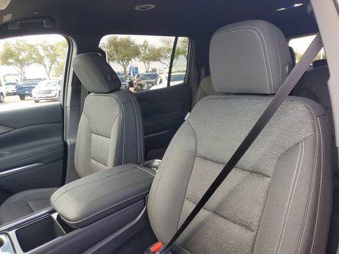 New 2026 Chevrolet Traverse LT w/ Driver Confidence Package FWD image 15