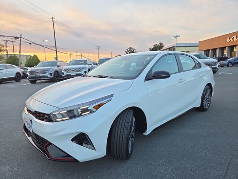 Used 2024 Kia Forte GT-Line image 8