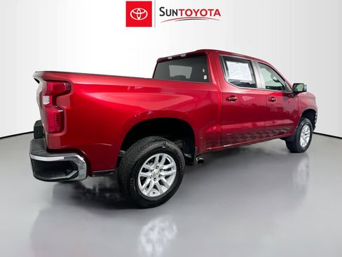 Used 2021 Chevrolet Silverado 1500 LT w/ Bed Protection Package image 4