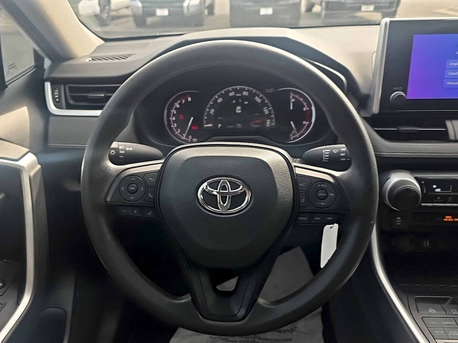 Certified 2024 Toyota RAV4 LE AWD/4WD image 17
