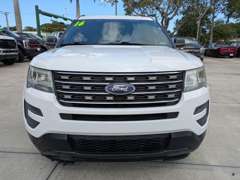 Used 2016 Ford Explorer FWD image 8