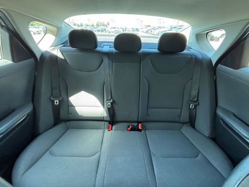 Used 2025 Kia K4 FWD image 38