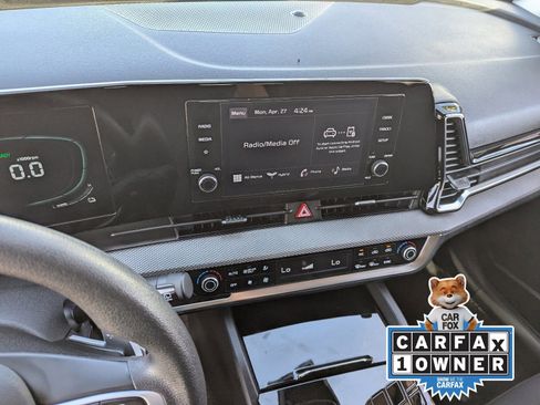 Used 2024 Kia Sportage LX FWD image 25