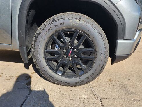 New 2026 GMC Sierra 1500 Elevation image 48