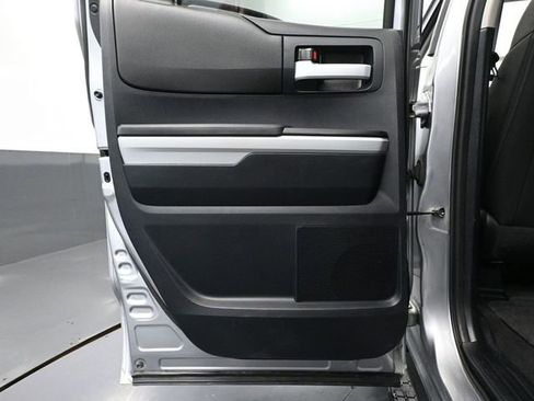 Used 2015 Toyota Tundra SR5 image 35