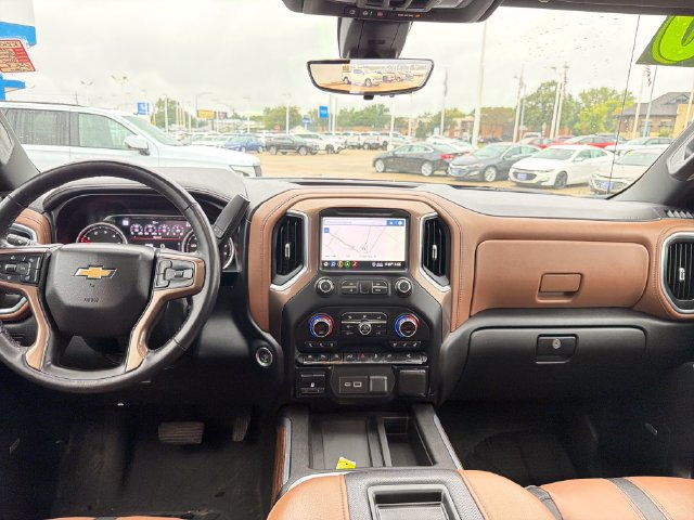 Certified 2020 Chevrolet Silverado 1500 High Country w/ Technology Package AWD/4WD image 12