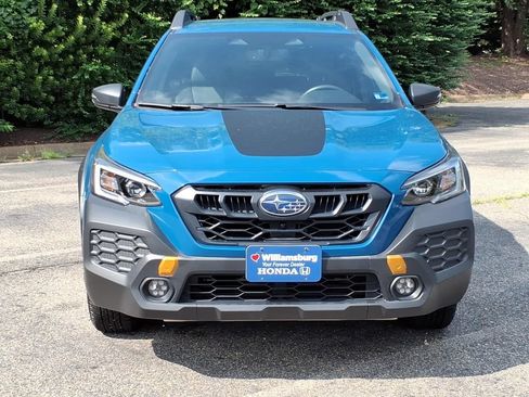 Used 2025 Subaru Outback Wilderness AWD/4WD image 2