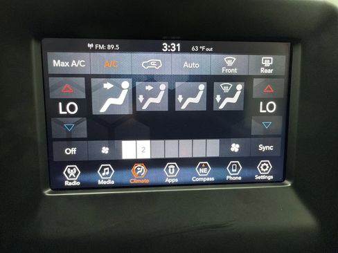Used 2019 Jeep Compass Latitude w/ Safety & Security Group FWD image 27