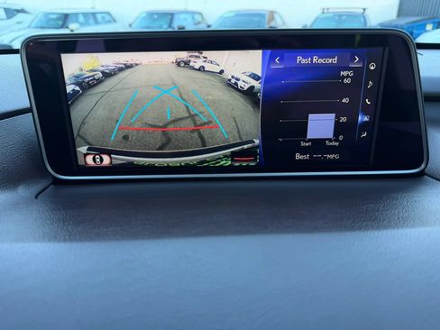 Used 2019 Lexus RX 450hL Premium w/ Premium Package AWD/4WD image 28
