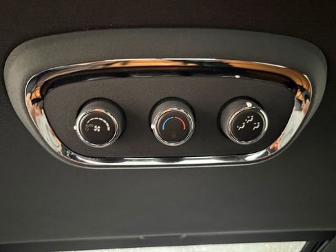 Used 2017 Dodge Durango R/T w/ Trailer Tow Group IV image 32