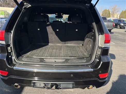 Used 2016 Jeep Grand Cherokee Overland image 12