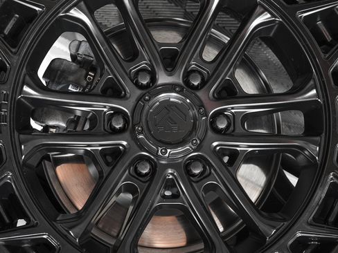 Used 2025 Chevrolet Tahoe Premier w/ Sun And Tow Package image 35