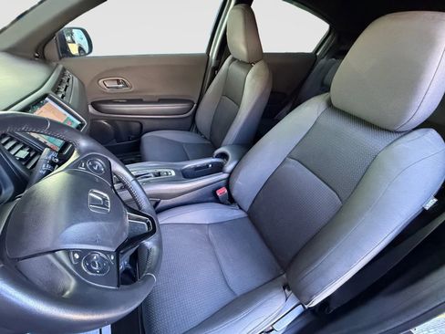 Used 2022 Honda HR-V Sport image 13