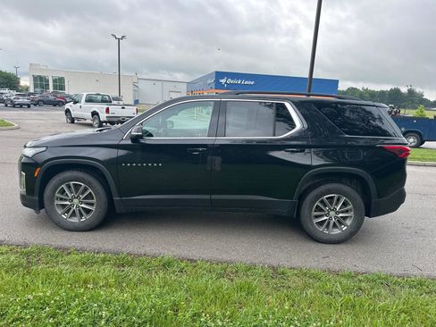 Used 2023 Chevrolet Traverse LT AWD/4WD image 8