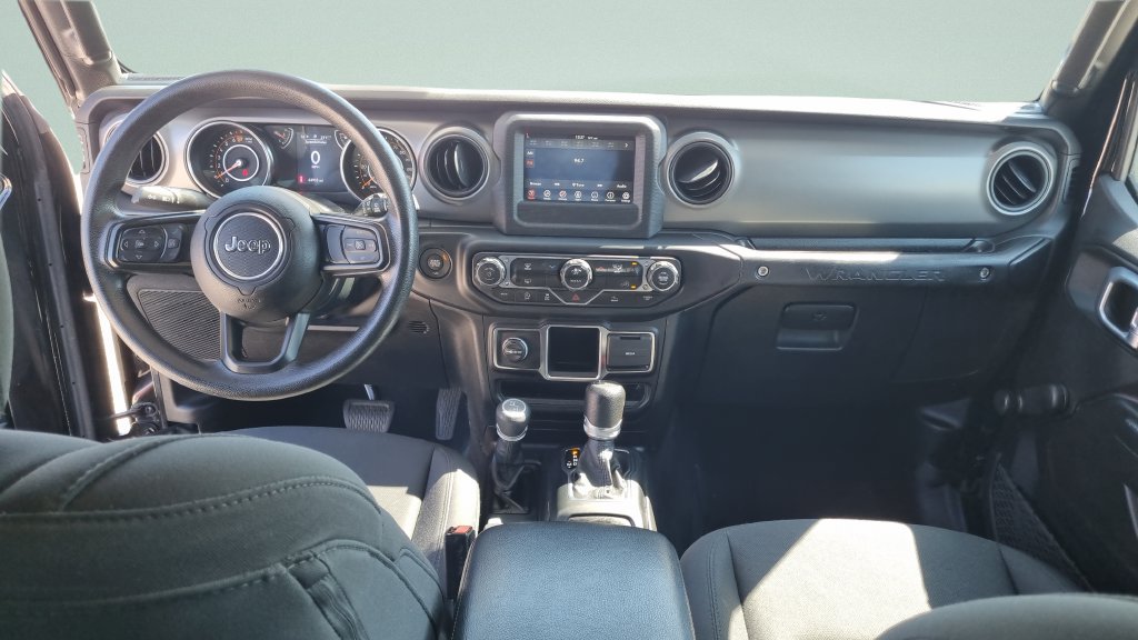 Used 2022 Jeep Wrangler Sport AWD/4WD image 11
