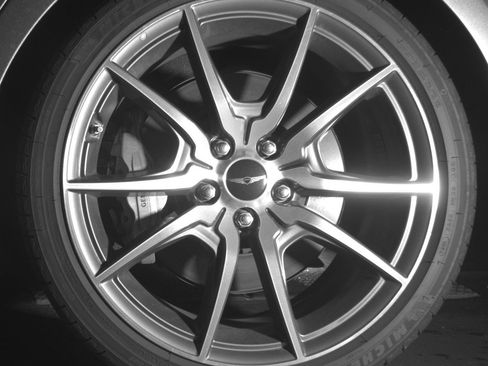 Used 2025 Genesis G70 2.5T image 14