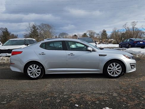 Used 2015 Kia Optima EX image 8