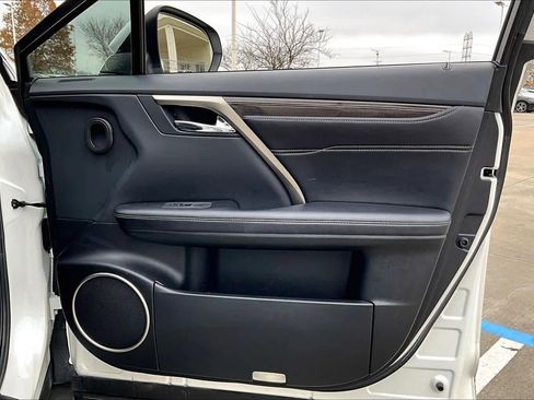 Used 2018 Lexus RX 350L Luxury image 20