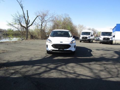 Used 2022 Ford Escape S AWD/4WD image 10