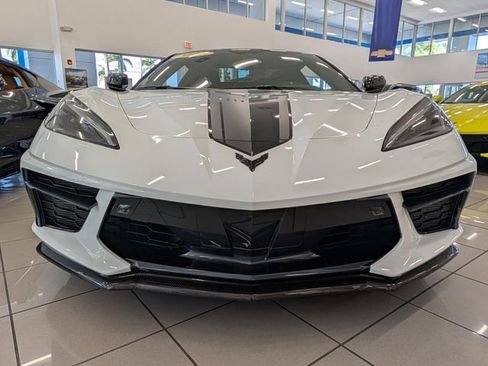 Used 2023 Chevrolet Corvette Stingray Premium Conv w/ Z51 Performance Package image 2
