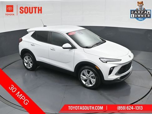 Used 2025 Buick Encore GX Preferred FWD image 42