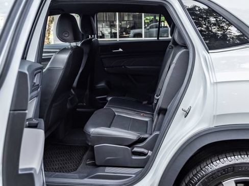 Used 2022 Volkswagen Atlas Cross Sport SE AWD/4WD image 21